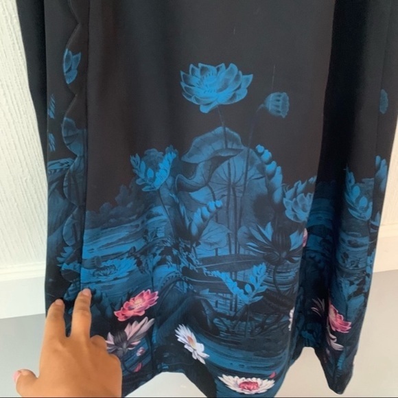 Ted Baker Dress Eurela Scalloped Floral - Picture 11 of 12